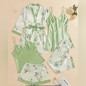 🔥 Closet Sale! Amazon Green and White 4 Piece Satin Robe Collection